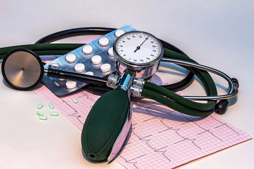 blood pressure monitor, heart ecg